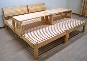 テーブル付きベッド
