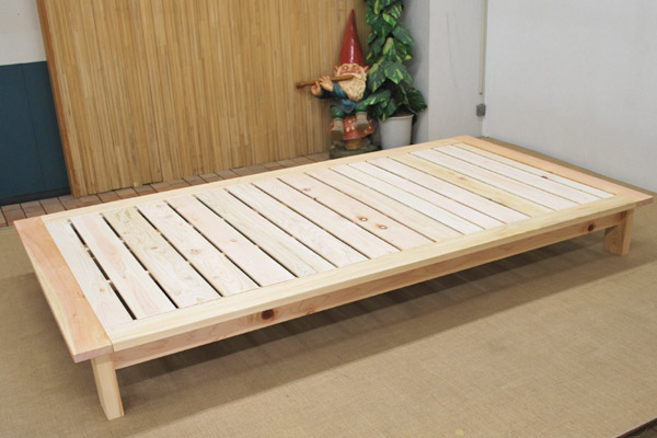 板の間付きひのきベッド高さ25cm
