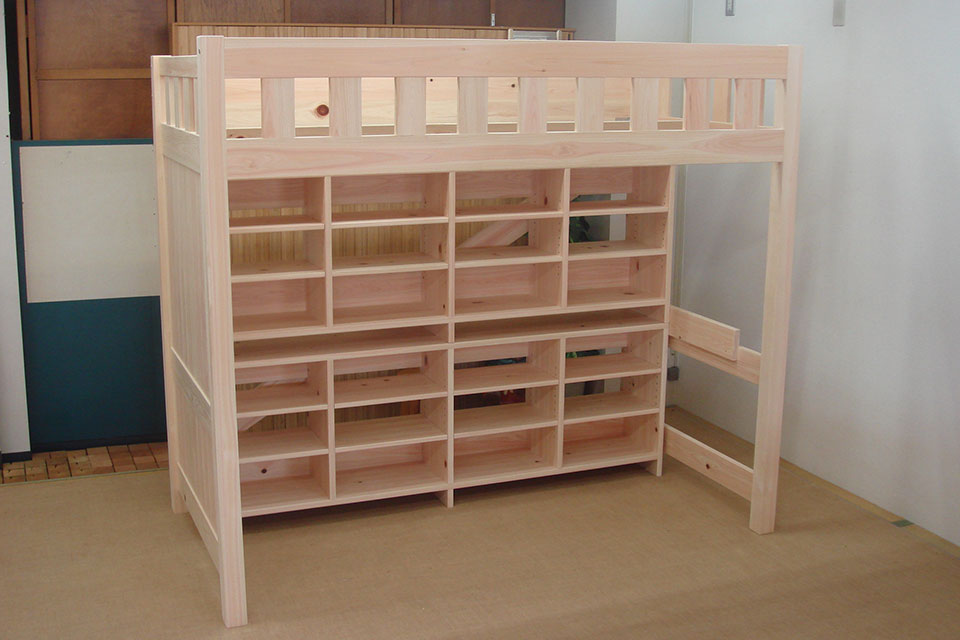 ひのきロフトベッドと棚収納を一体化　収納アップ00808026