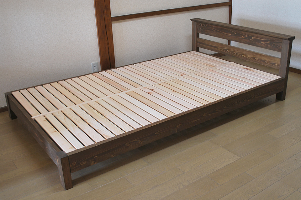 無垢ひのきちょっと置ける板付きベッド　NO1802005