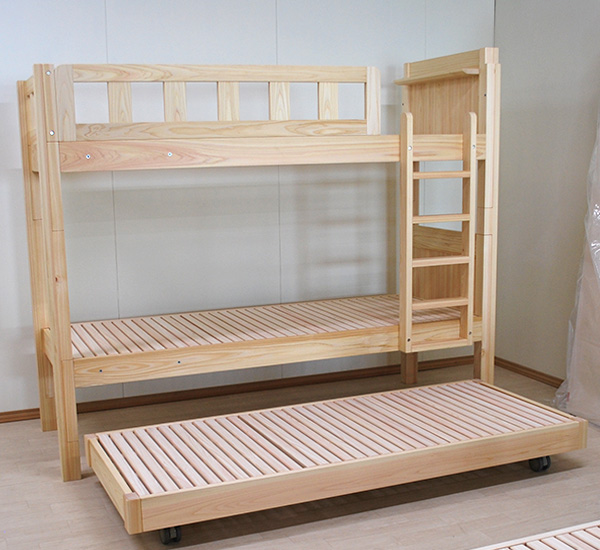 収納スペースとして使える二段ベッド