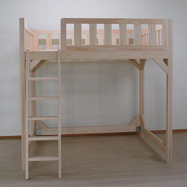 ダブルサイズのロフトベッド ベッド下空間135cm 2005022 | ヒノキ・ワークスの オーダーメイド ベッド集
