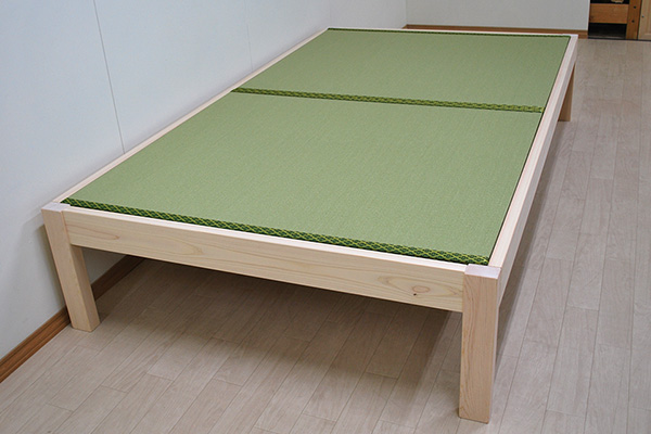 シンプルなフラット畳ベッド　セミダブルサイズ　2011023