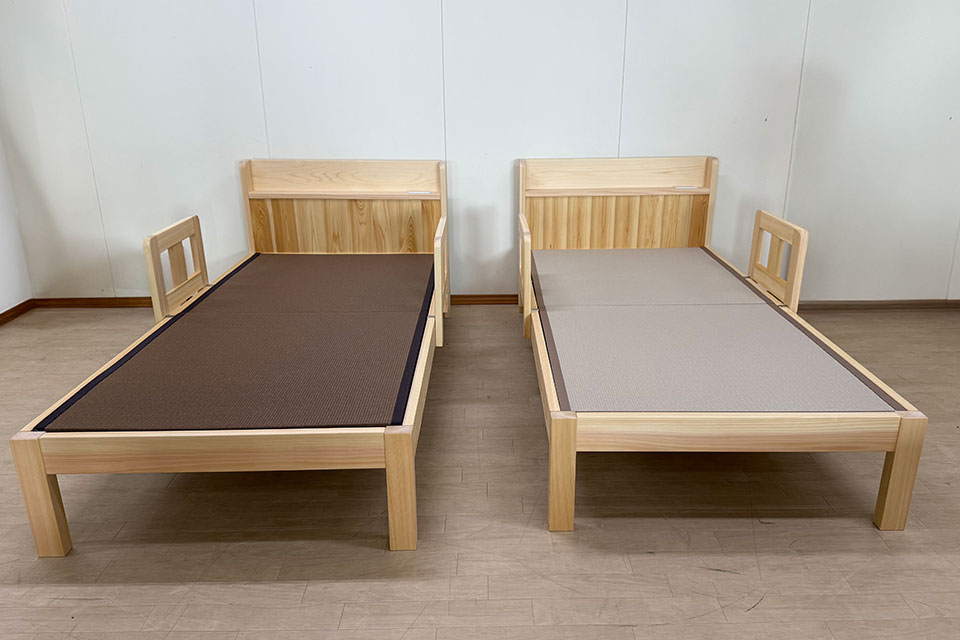 ひのき棚付き畳ベッド　どこでも柵付き　和紙畳色違い2512034