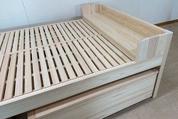 セミダブルロングベッドと置き式棚のオーダーとベッド下収納ボックス2505057