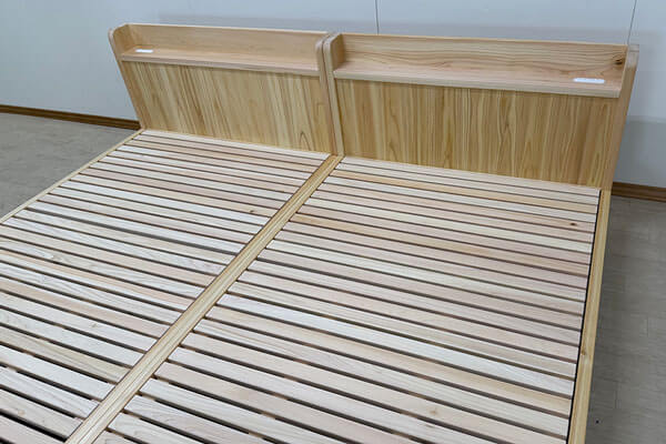 高さを抑えた棚付きベッドのご紹介｜ヘッドボード・寝台低め仕様 2507026