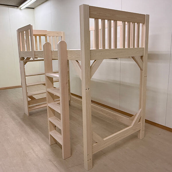 天井高さ225cmに合わせて設計した本棚付きオーダーロフトベッド 2510008